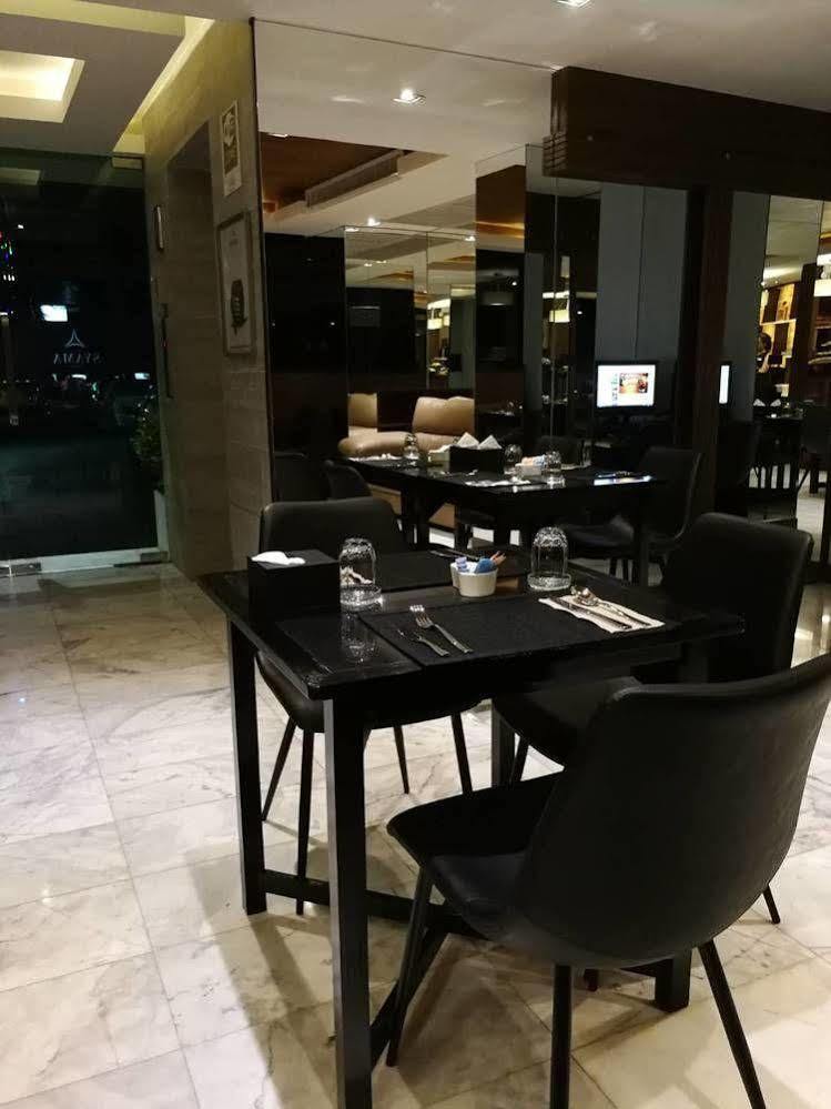 Syama Suite Sukhumvit 20 Bangkok Exteriör bild